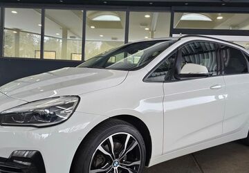 BMW 220 144.800 km 17.900 &euro; Göttingen 37081