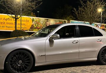 Mercedes-Benz E 500 284.000 km 5.900 &euro; Witzenhausen 37215