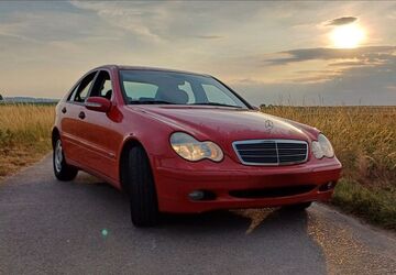 Mercedes-Benz C 200 79.510 km 5.900 &euro; Northeim 37154