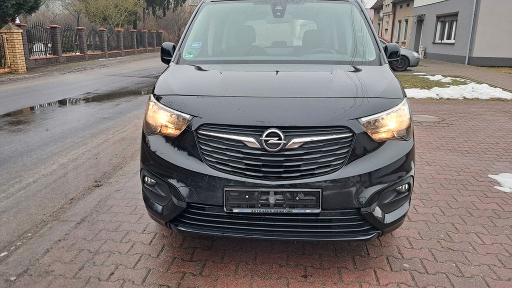 Opel Combo 144.000 km 10.950 &euro; Göttingen 37083