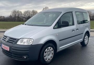 VW Caddy 210.000 km 3.999 &euro; Göttingen 37079