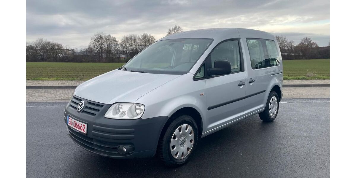 VW Caddy 210.000 km 3.999 &euro; Göttingen 37079