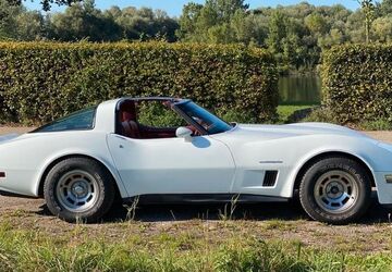 Corvette C3 175.000 km 16.800 &euro; Hann. Münden 34346