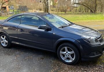 Opel Astra 216.000 km 1.350 &euro; Dransfeld 37127