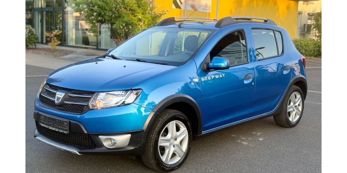 Dacia Sandero 134.000 km 5.800 &euro; Bovenden 37120