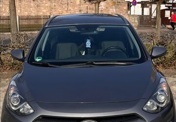 Hyundai i30 119.000 km 7.500 &euro; Witzenhausen 37213