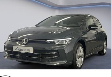 VW Golf 2.500 km 33.880 &euro; Göttingen 37081