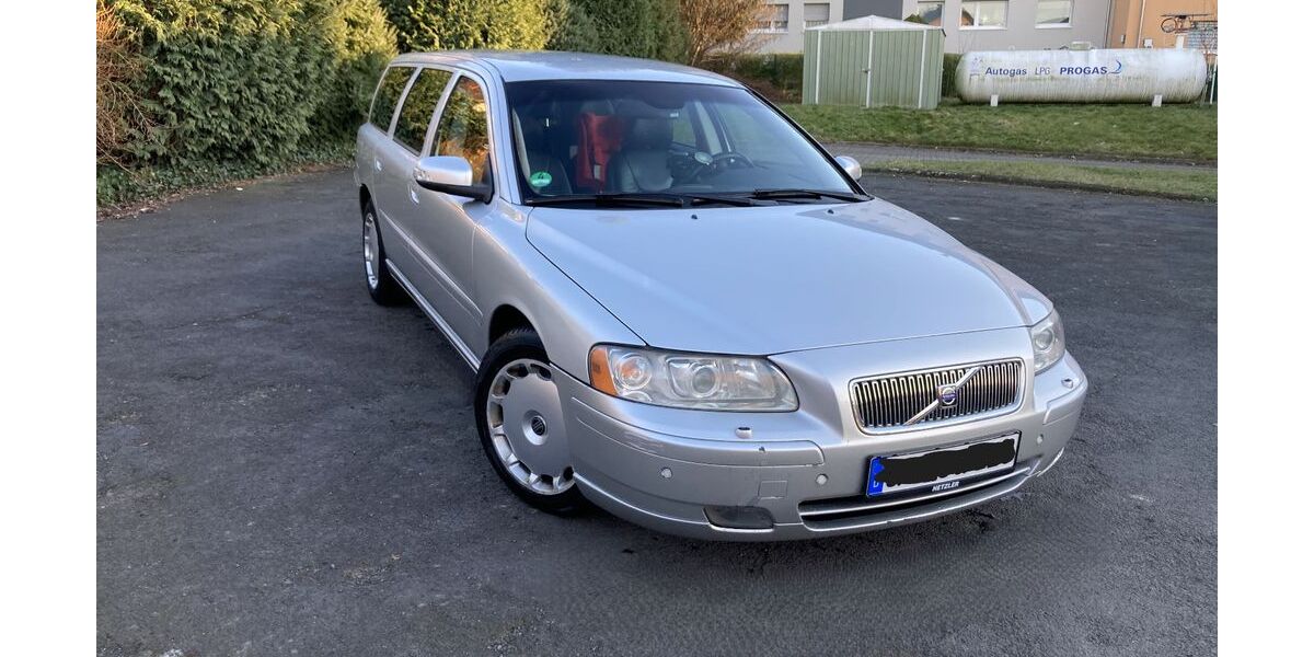 Volvo V70 297.000 km 2.000 &euro; Bovenden 37120