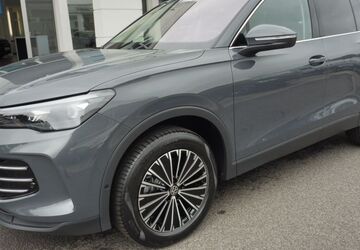 VW Tiguan 5.709 km 45.990 &euro; Heilbad Heiligenstadt 37308
