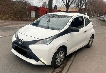 Toyota Aygo (X) 172.000 km 4.100 &euro; Bovenden 37120