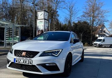 Seat Leon 101.500 km 20.290 &euro; Witzenhausen 37217