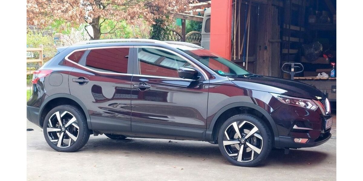 Nissan Qashqai 63.000 km 17.600 &euro; Moringen 37186