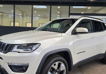 Jeep Compass 99.800 km 17.600 &euro; Göttingen 37081