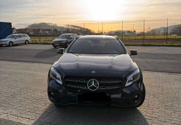 Mercedes-Benz GLA 250 112.000 km 18.600 &euro; Kalefeld 37589