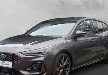 Ford Focus 1.850 km 35.250 &euro; Duderstadt 37115