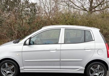 Kia Picanto 95.330 km 2.490 &euro; Bad Sooden-Allendorf 37242