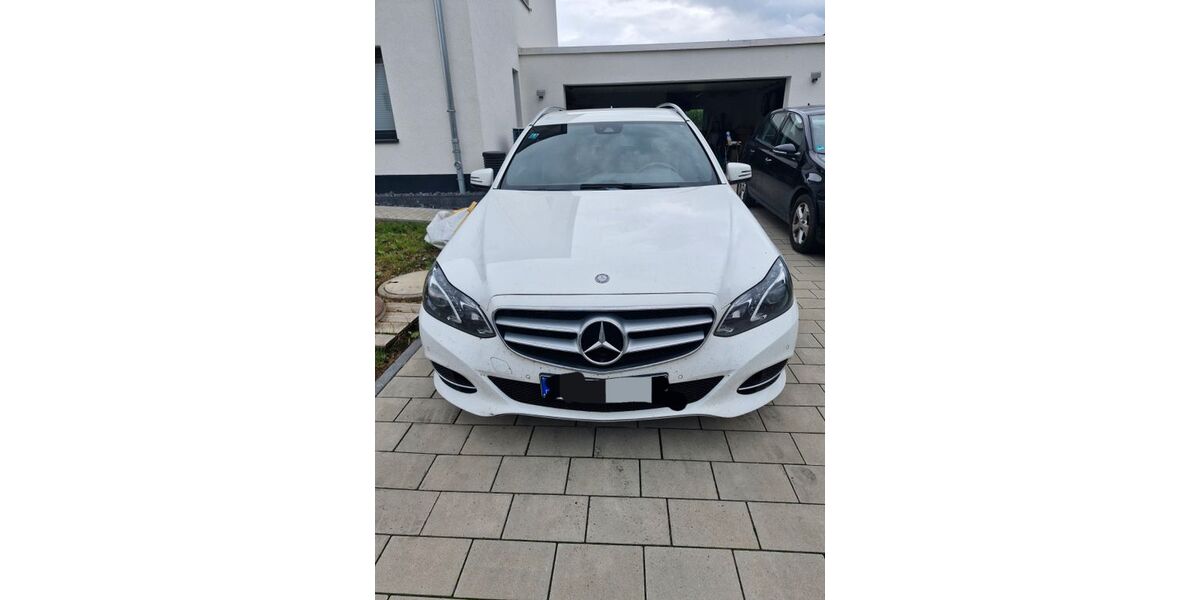 Mercedes-Benz E 200 163.000 km 14.500 &euro; Adelebsen 37139