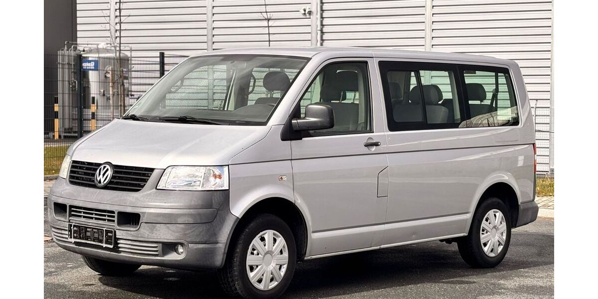 VW T5 Caravelle 340.000 km 7.999 &euro; Göttingen 37079