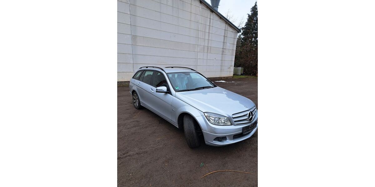 Mercedes-Benz C 200 265.914 km 5.800 &euro; Göttingen 37079