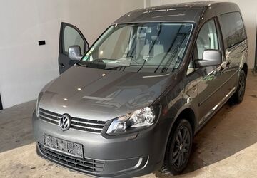 VW Caddy 246.000 km 7.990 &euro; Göttingen 37079