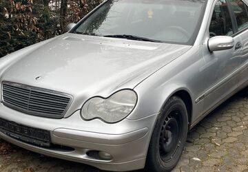 Mercedes-Benz C 220 310.000 km 850 &euro; Gleichen 37130