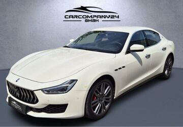 Maserati Ghibli 51.855 km 33.890 &euro; Göttingen 37079