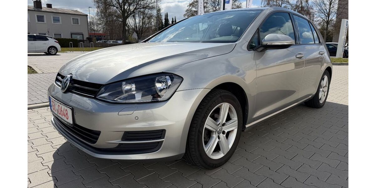 VW Golf 143.234 km 8.990 &euro; Göttingen 37079