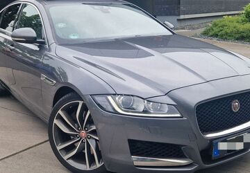 Jaguar XF 226.200 km 11.300 &euro; Göttingen 37077