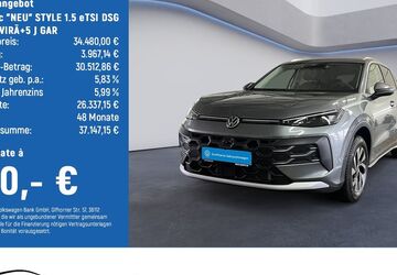 VW T-Roc 2.000 km 33.880 &euro; Göttingen 37081