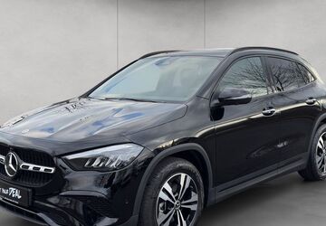 Mercedes-Benz GLA 180 4.221 km 43.620 &euro; Göttingen 37079