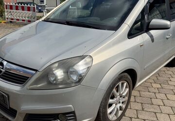 Opel Zafira 236.209 km 899 &euro; Göttingen 37079