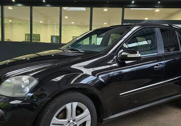 Mercedes-Benz ML 320 355.330 km 4.950 &euro; Göttingen 37081