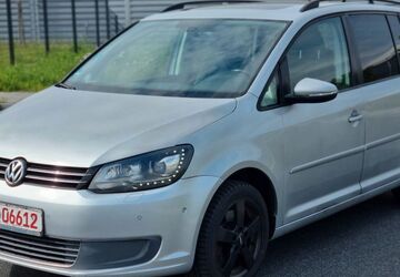 VW Touran 306.000 km 5.900 &euro; Göttingen 37079