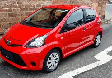 Toyota Aygo (X) 120.300 km 4.500 &euro; Witzenhausen 37215