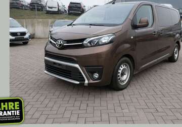 Toyota Proace 83.020 km 29.990 &euro; Göttingen 37079
