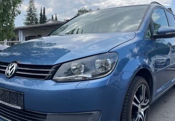 VW Touran 237.529 km 4.990 &euro; Göttingen 37079