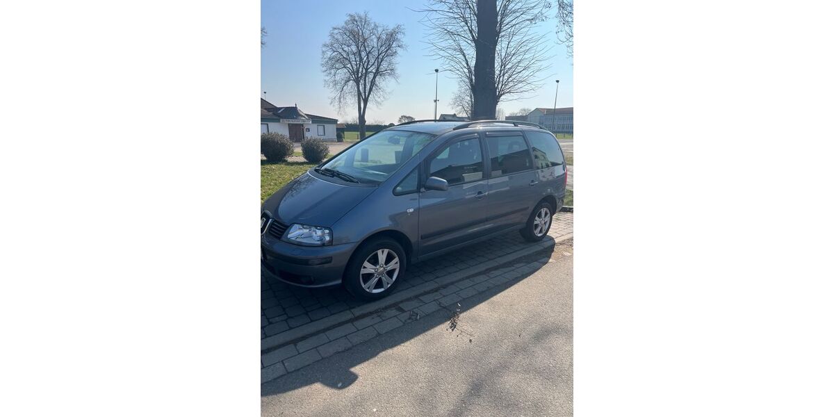 Seat Alhambra 225.000 km 3.700 &euro; Northeim 37154