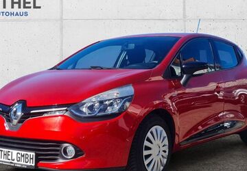 Renault Clio 84.000 km 8.800 &euro; Northeim 37154