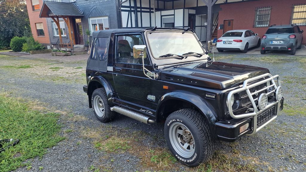 Suzuki SJ Samurai 41.683 km 9.190 &euro; Uslar 37170