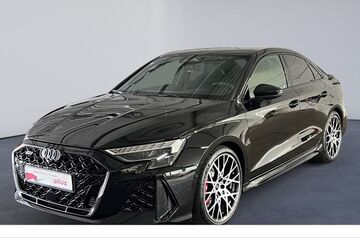 Audi RS3 4.500 km 75.990 &euro; Göttingen OT Grone 37081