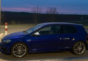 VW Golf 103.950 km 24.890 &euro; Beienrode bei Göttingen 37130