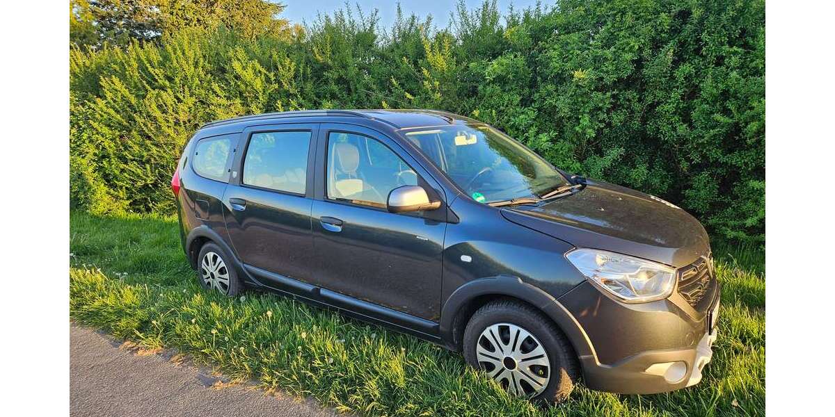Dacia Lodgy 35.000 km 12.900 &euro; Göttingen/ 37130 Gleichen 37081