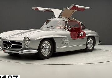 Mercedes-Benz 300 14.543 km 1.499.000 &euro; Bovenden 37120