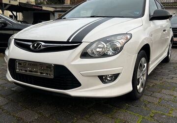 Hyundai i30 208.000 km 3.300 &euro; Göttingen 37081