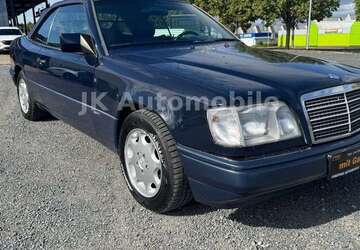 Mercedes-Benz 220 243.000 km 12.900 &euro; Northeim 37154