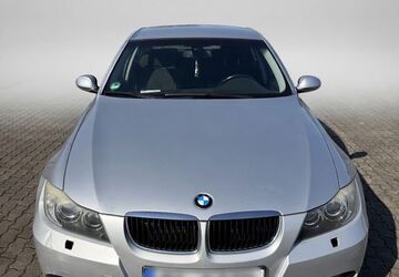 BMW 318 238.024 km 1.999 &euro; Göttingen 37081