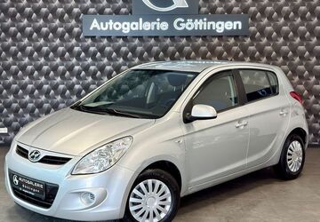Hyundai i20 92.351 km 7.450 &euro; Göttingen 37081