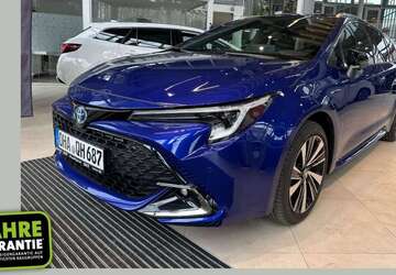 Toyota Corolla 3.500 km 33.290 &euro; Göttingen 37079