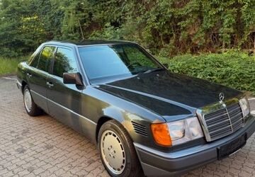 Mercedes-Benz 300 127.250 km 19.890 &euro; Göttingen 37081