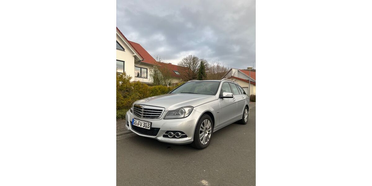 Mercedes-Benz C 220 153.750 km 11.350 &euro; Bovenden 37120